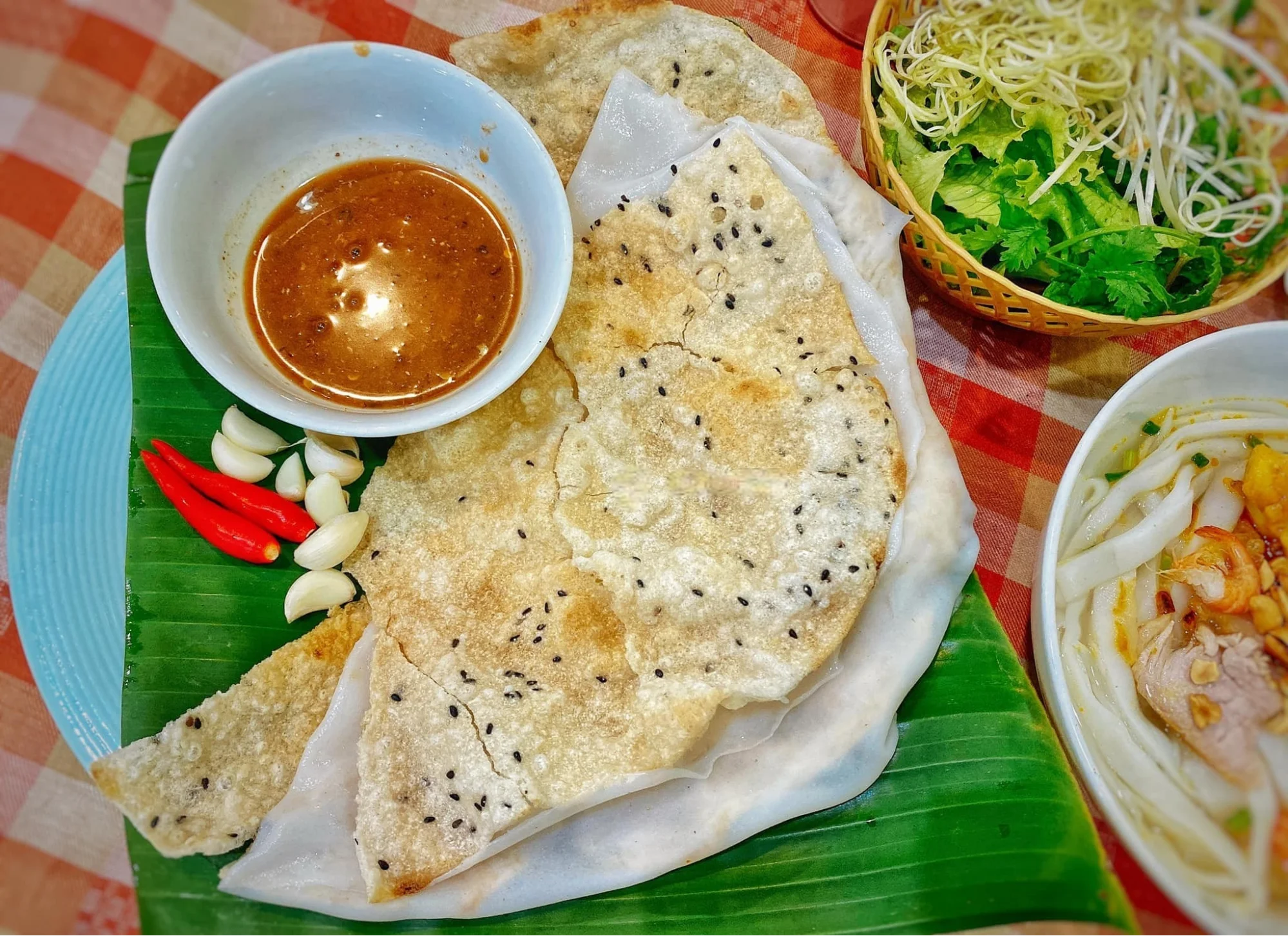 Banh Dap rice crackers, a culinary highlight on the best motorbike tours in Hoi An.