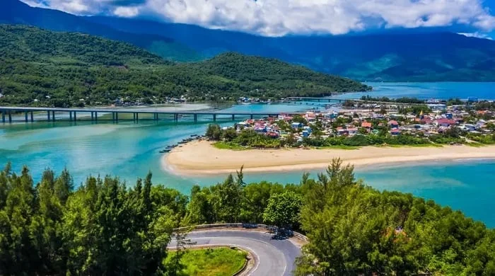 scenic road on the Hue to Hoi An motorbike tour
