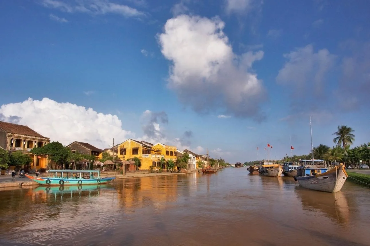 Bach Dang Street on the Hoi An Ancient Town Map with riverside view