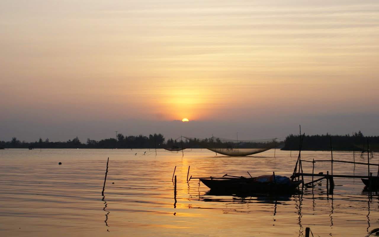 3 days: Old Town, countryside, and the water