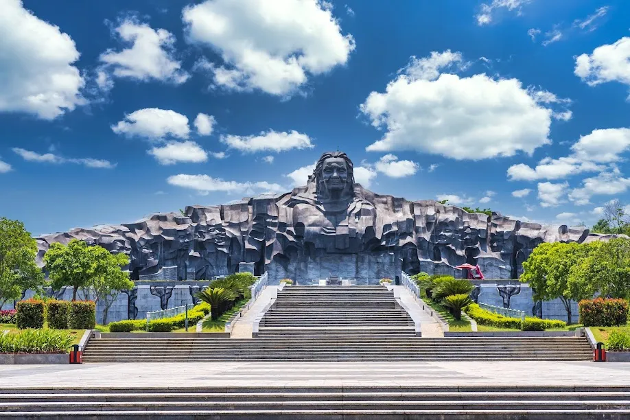 Large stone Heroic Mother Monument and stairs near Tam Thanh Mural Village.